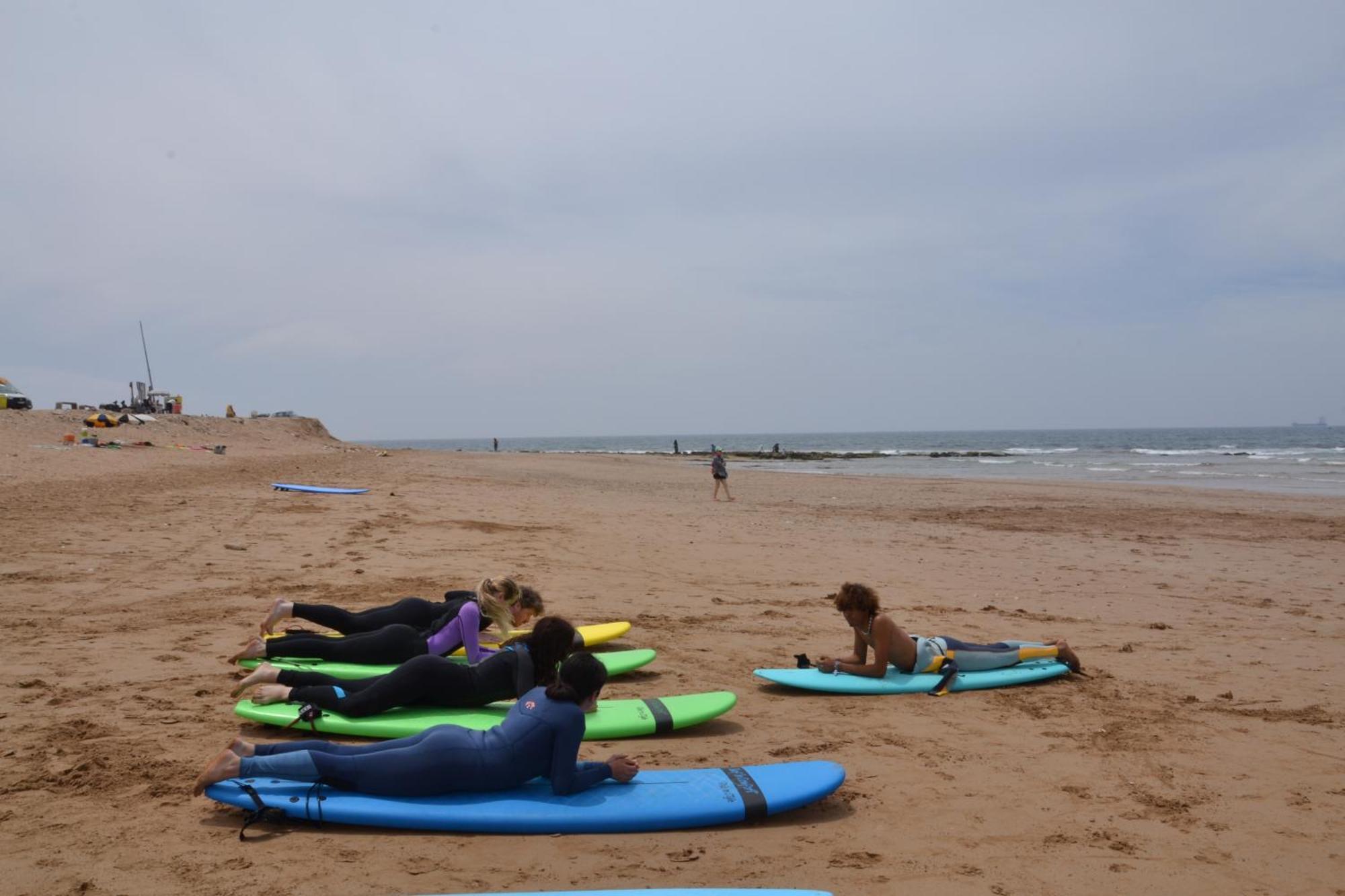 Playa Del Sol Surf House Hostel Tamraght Exterior foto
